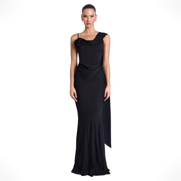 Leau Celine Corset Drape Black Satin Gown Maxi Formal Occasion NWT - www.confineg.com Leau Celine Corset Drape Black Satin Gown Maxi Formal Occasion NWT - www.confineg.com
